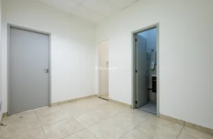 Rua Edward Joseph, 47, Sala 08 - 2 andar