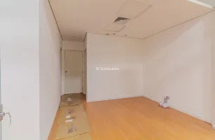 Rua Vinte e Quatro de Maio, 77, Loja 19