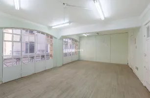Rua São Bento, 290, Salas: 20, 21 e 22 da segunda sobre loja