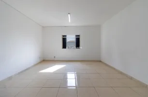 Rua José de Albuquerque Medeiros, 892, sala 2