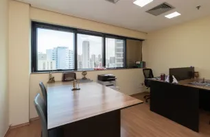 Avenida da Aclimação, 68, conjunto 132 sala 01