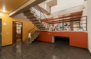 Rua General Eloy Alfaro, 33