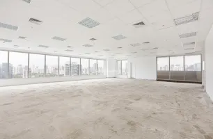 Rua Guaraiúva, 135, 15° andar conjunto 151