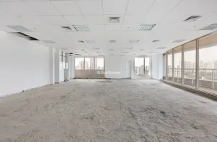 Rua Guaraiúva, 135, 9° andar conjunto 91 e 92