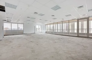 Rua Guaraiúva, 135, 9° andar conjunto 92