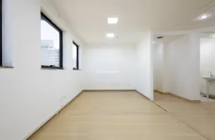 Rua Coelho Lisboa, 61, Conjunto de salas 104 e 105