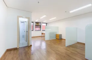 Avenida José César de Oliveira, 181, conj 201