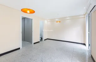 Rua Sacadura Cabral, 248, sala 405