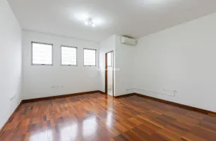 Rua Camargo, 20, Sala 9