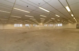 Avenida Paulista, 2300, 13º andar inteiro