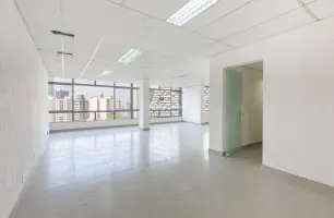 Avenida Bernardino de Campos, 327, Conjunto 83