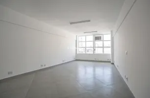 Rua Vinte e Quatro de Maio, 35, Sala 801