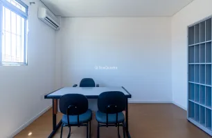 Rua Mandiçununga, 76, Sala 02