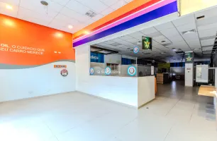 Avenida dos Bandeirantes, 3245, Loja 3