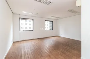 Avenida Jamaris, 100, Sala 1002