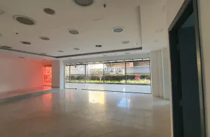 Rua Gomes de Carvalho, 1581, Loja