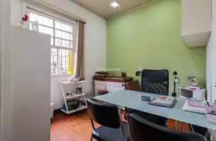 Rua Alfredo André, 42, sala 02