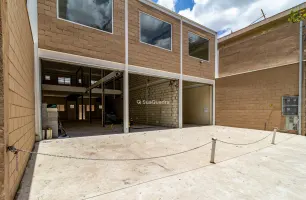 Rua Nanuque, 110, Loja 02