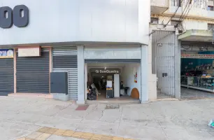 Avenida Engenheiro Armando de Arruda Pereira, 1600, Loja 04