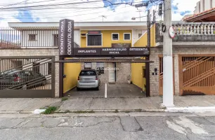 Rua Diva da Silva, 18