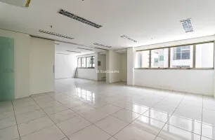 Avenida Adolfo Pinheiro, 1001, Unidade 103/104