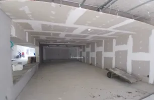 Rua Agostinho Cantu, 190, Loja 1