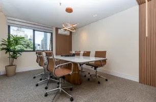 Rua Mário Amaral, 172, 5º andar