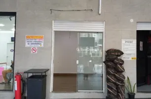 Rua Serra de Bragança, 382, B