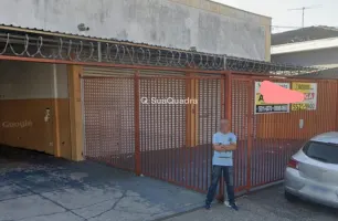 Rua Doutor Sérgio Gonçalves Chaddad, 33