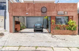 Rua Doutor Mário Vicente, 126, edícula casa 02