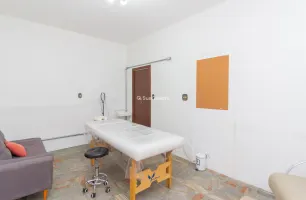 Rua Professor Doutor José Marques da Cruz, 188, Sala terreo