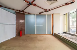 Rua Barão de Itapetininga, 221, Loja 9 Piso Superior