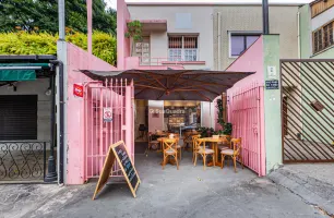 Rua Coronel Melo de Oliveira, 606