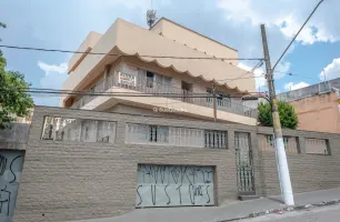 Avenida Luiz Imparato, 36