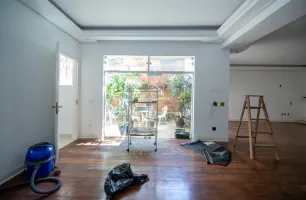 Avenida Pavão, 757, Loja 2