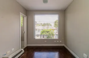 Rua Capitão Macedo, 514, Sala 3