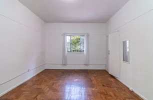 Rua Bacaetava, 122, Sobreloja