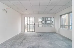 Rua Augusta, 890, 611