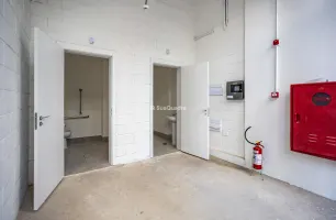 Rua Doutor Homem de Melo, 380, Loja 04