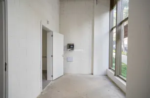 Rua Doutor Homem de Melo, 380, Loja 05