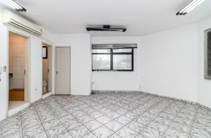 Rua Padre Machado, 455, cj 74