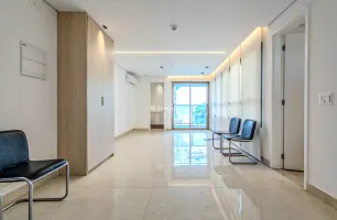 Rua Turiassu, 446, Cj. 53/54