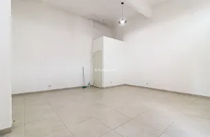 Rua Barreto Muniz, 361, loja 1