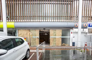 Rua Alagoas, 900, Loja em posto