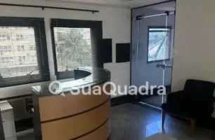 Rua Cincinato Braga, 321, Sala 32