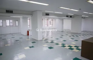 Rua Quinze de Novembro, 228, Sobreloja