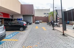 Avenida Ellis Maas, 641, Loja 03