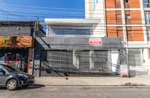 Rua Fradique Coutinho, 1040