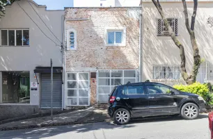 Rua Caraíbas, 633
