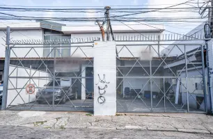 Rua Albertina Vieira da Silva Gordo, 457